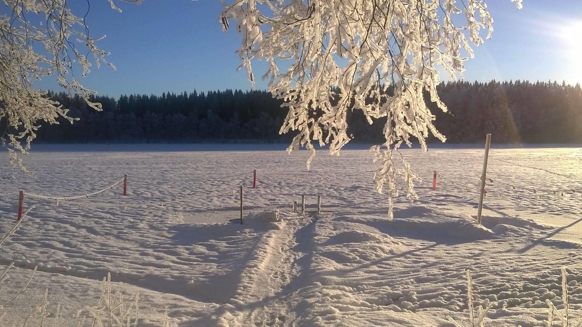 Finlandia Hotel Isovalkeinen كوبيو المظهر الخارجي الصورة